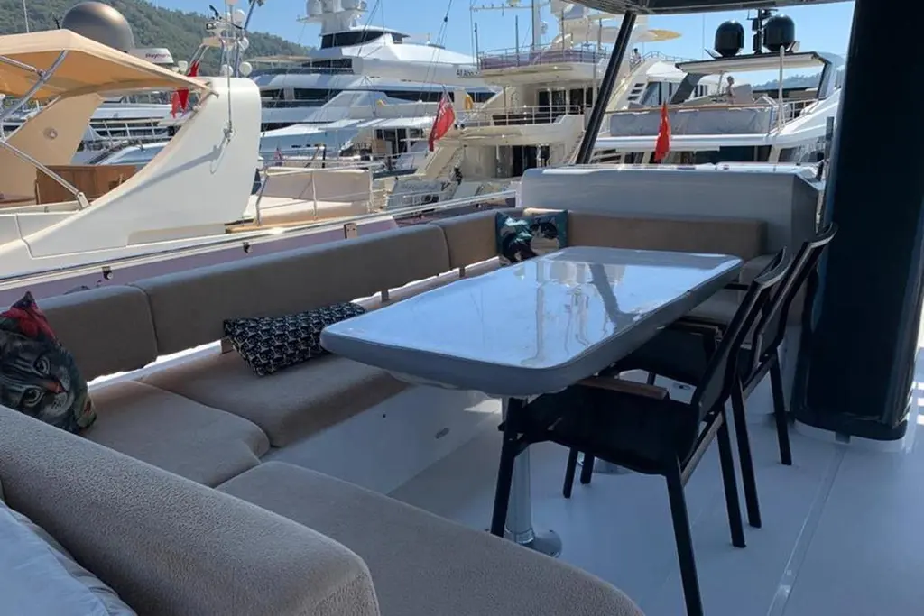 2021 Sirena 64 Yacht For Sale in Istanbul 