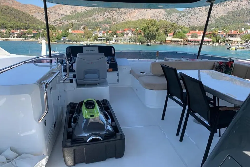  2021 Sirena 64 Yacht For Sale in Istanbul 