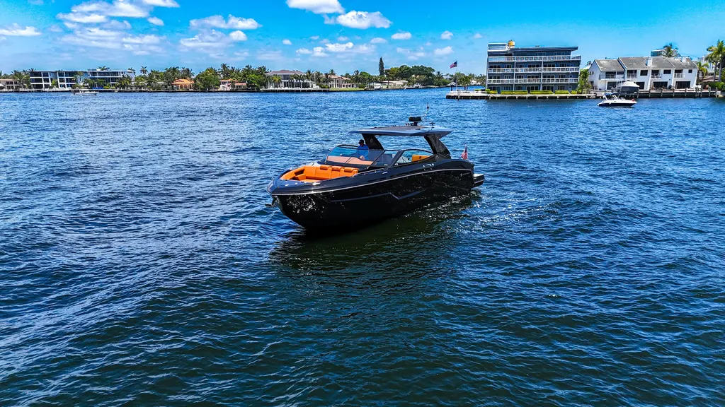 Black Diamond 2022 Cruisers Yachts 38 GLS Yacht For Sale in Pompano Beach FL Black Diamond 2022 Cruisers Yachts 38 GLS Yacht For Sale in Pompano Beach FL