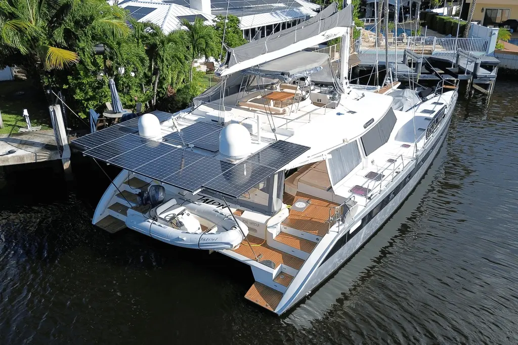 Talon 2011 SUNREEF YACHTS 62 Yacht For Sale in Fort Lauderdale FL