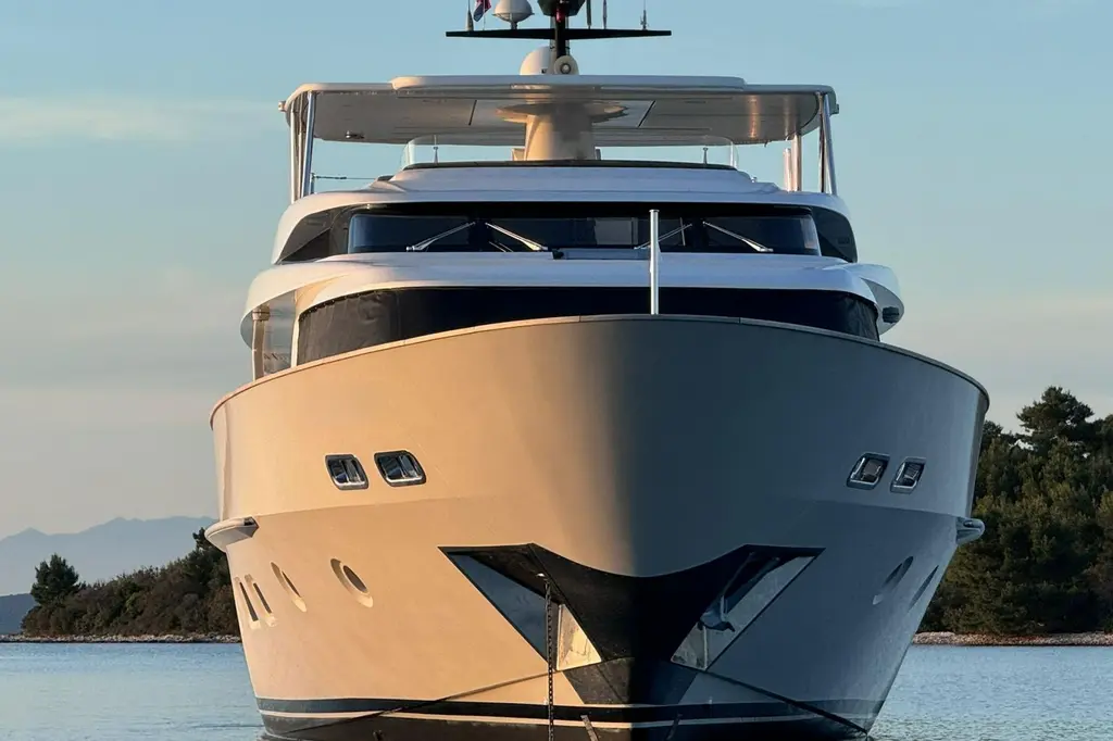 2015 Sanlorenzo SD92 Yacht For Sale in Rome IT-RM 2015 Sanlorenzo SD92 Yacht For Sale in Rome IT-RM