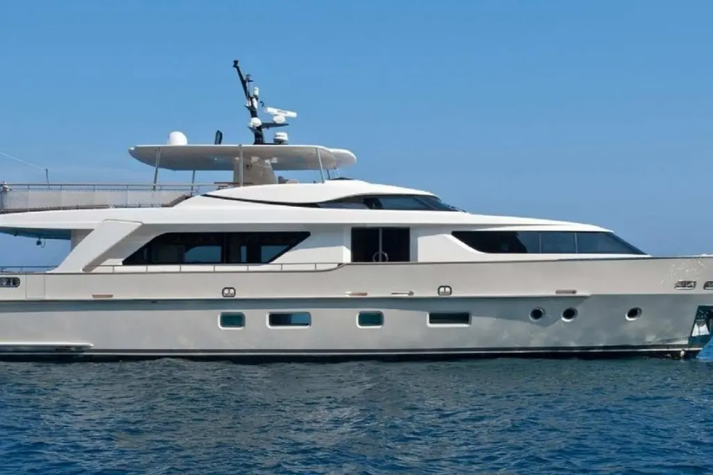 2015 Sanlorenzo SD92 Yacht For Sale in Rome IT-RM 2015 Sanlorenzo SD92 Yacht For Sale in Rome IT-RM