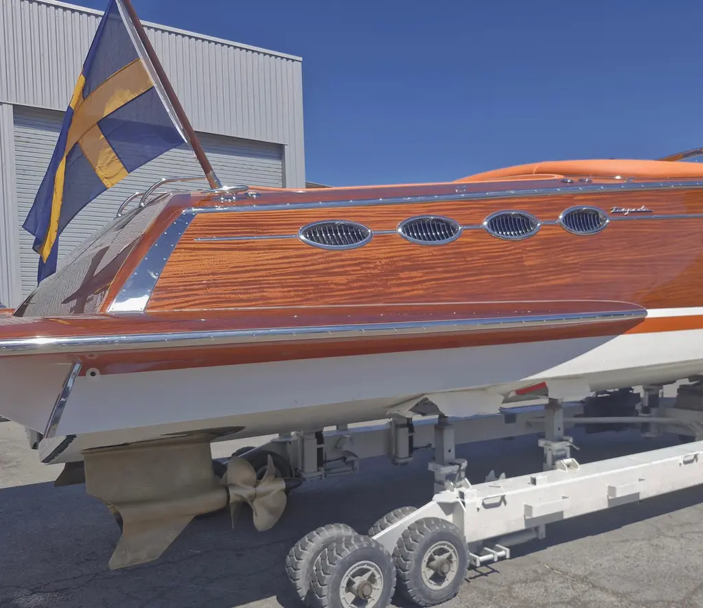 2010 J Craft Torpedo 42 Yacht For Sale in Grimaud 83 2010 J Craft Torpedo 42 Yacht For Sale in Grimaud 83