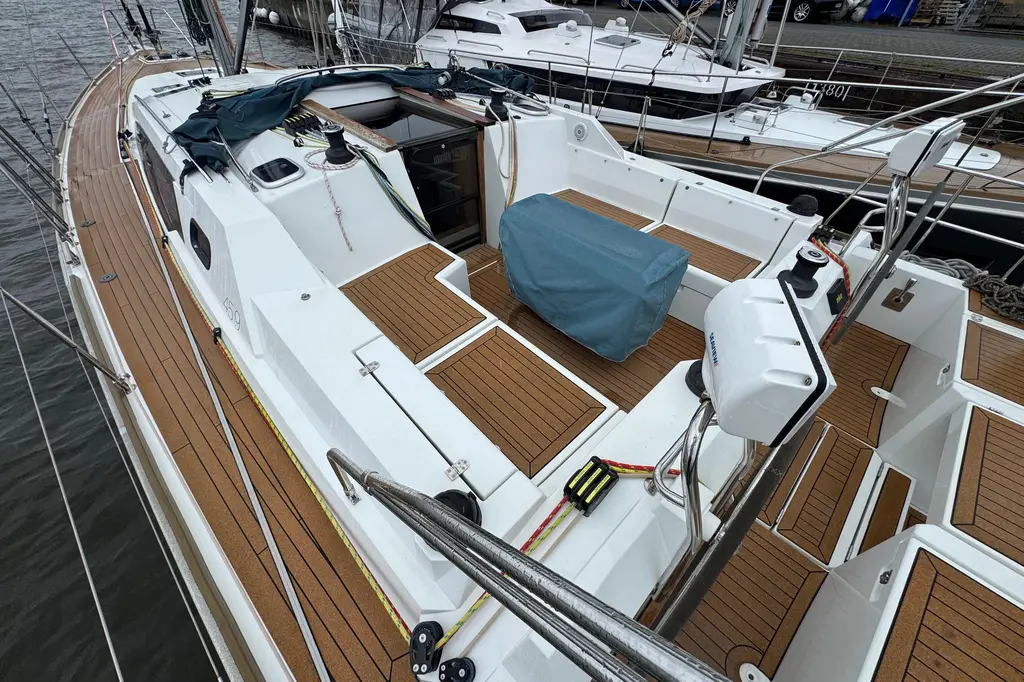  2018  45.9 Yacht For Sale in Bremerhaven DE-HB