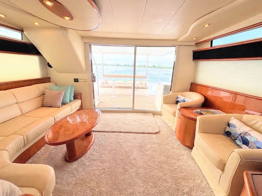 Aviana Joli 2005 Neptunus 62 Flybridge Yacht For Sale in Hammond IN Aviana Joli 2005 Neptunus 62 Flybridge Yacht For Sale in Hammond IN
