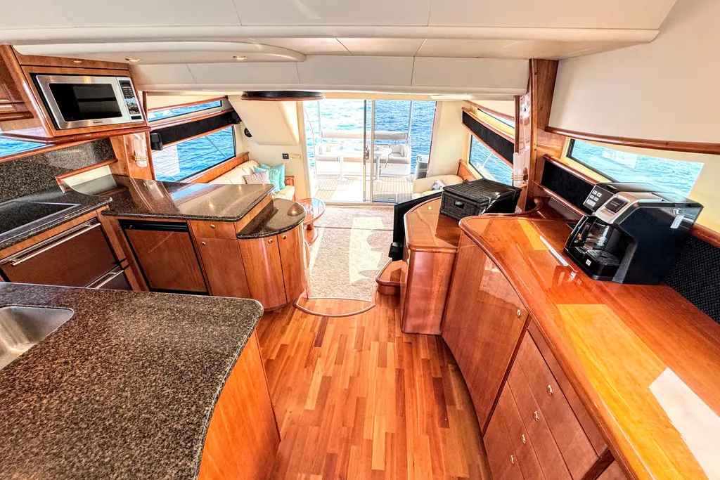 Aviana Joli 2005 Neptunus 62 Flybridge Yacht For Sale in Hammond IN Aviana Joli 2005 Neptunus 62 Flybridge Yacht For Sale in Hammond IN
