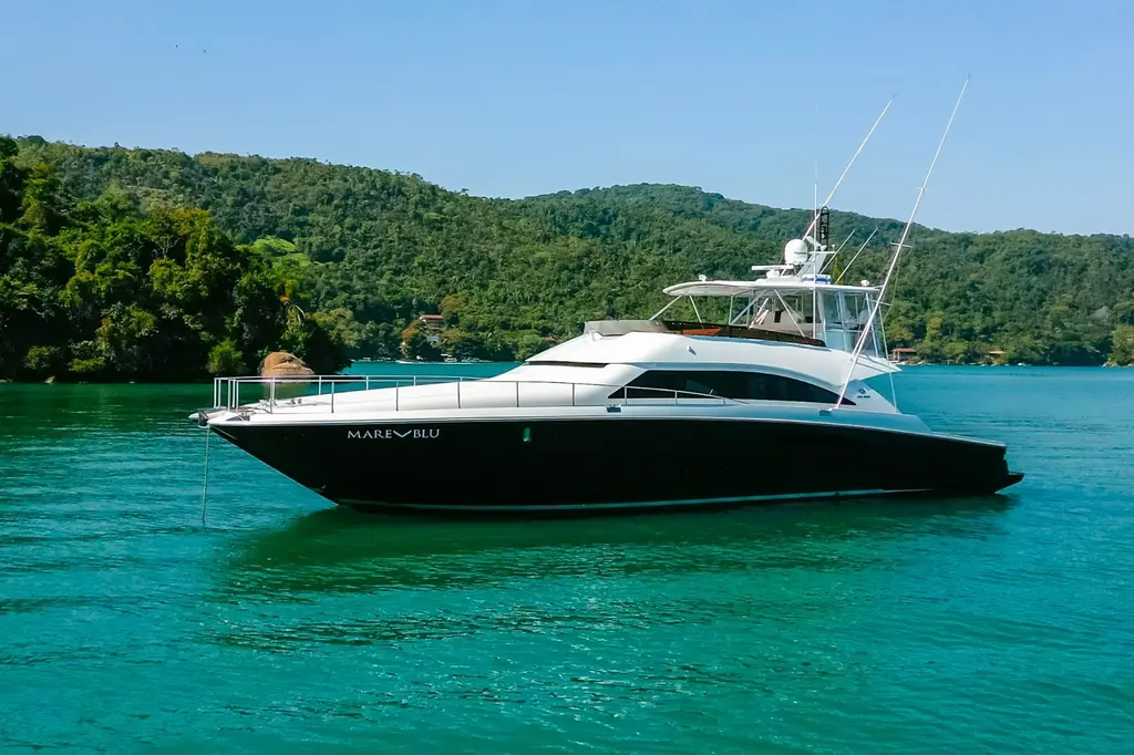 MARE BLU 2008 Power Cat 80 Yacht For Sale in Paraty MARE BLU 2008 Power Cat 80 Yacht For Sale in Paraty