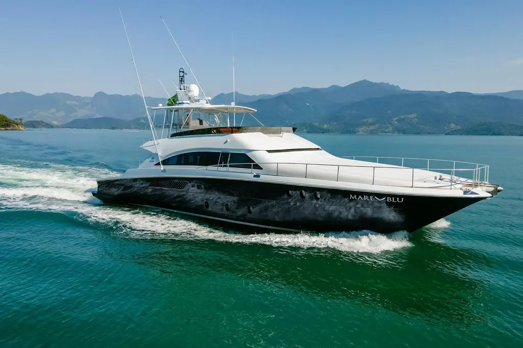 MARE BLU 2008 Power Cat 80 Yacht For Sale in Paraty MARE BLU 2008 Power Cat 80 Yacht For Sale in Paraty