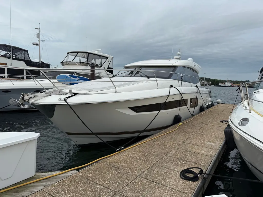 Smiles Away 2018 Prestige 500S Yacht For Sale in Sturgeon Bay WI Smiles Away 2018 Prestige 500S Yacht For Sale in Sturgeon Bay WI