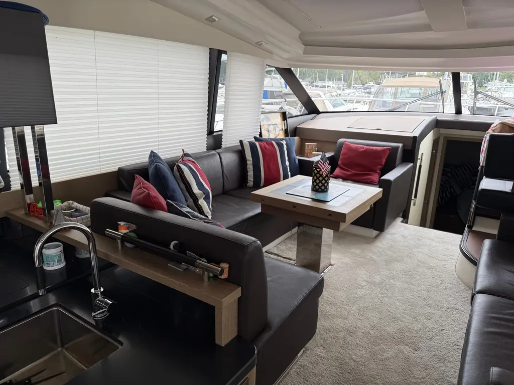 Smiles Away 2018 Prestige 500S Yacht For Sale in Sturgeon Bay WI Smiles Away 2018 Prestige 500S Yacht For Sale in Sturgeon Bay WI