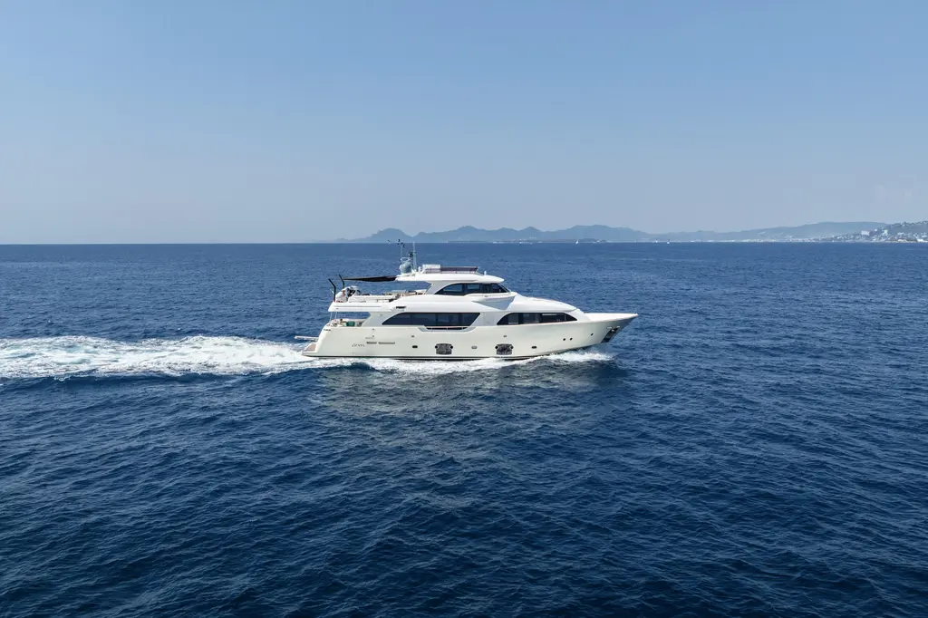 GIADA 2012 Custom Line Navetta 26 Yacht For Sale in Villeneuve-Loubet GIADA 2012 Custom Line Navetta 26 Yacht For Sale in Villeneuve-Loubet
