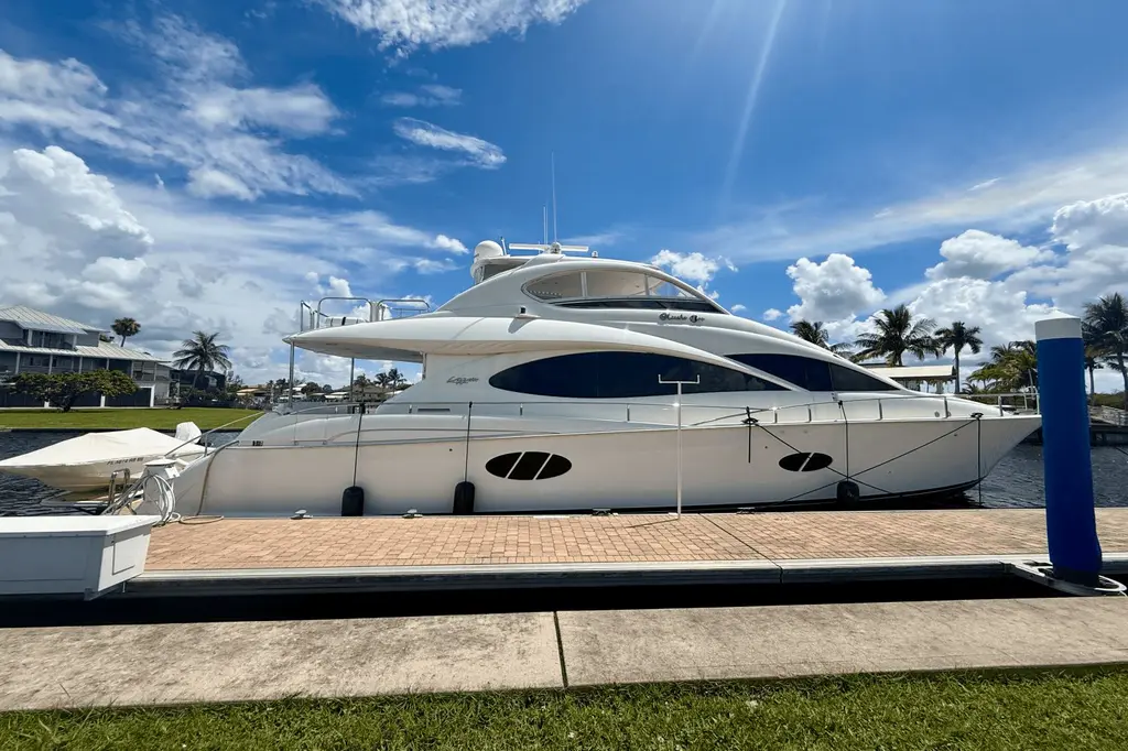 2005 lazzara yachts 68 flybridge marsha sea fort myers florida for sale