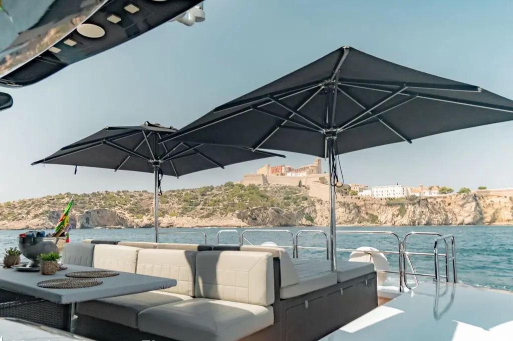 LA ROMANA 2006 Arno Leopard 31 Yacht For Sale in Eivissa LA ROMANA 2006 Arno Leopard 31 Yacht For Sale in Eivissa