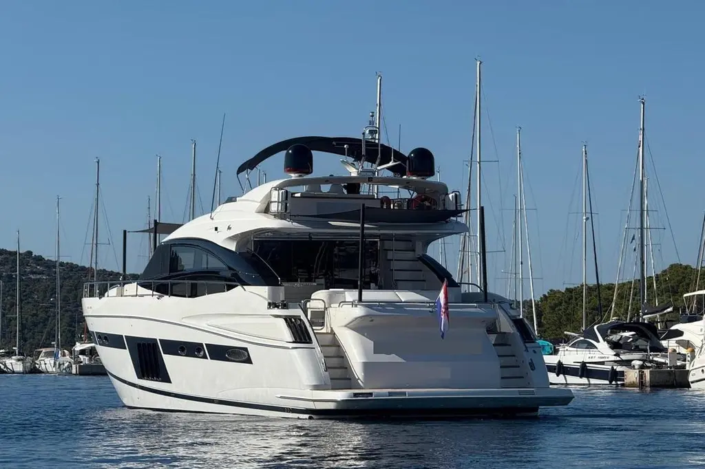 2008 Princess V85 Yacht For Sale in Zadar 2008 Princess V85 Yacht For Sale in Zadar