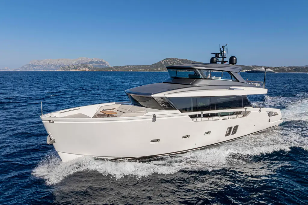 Firefly 2025 Sanlorenzo SX76 Yacht For Sale in Genoa IT-GE Firefly 2025 Sanlorenzo SX76 Yacht For Sale in Genoa IT-GE