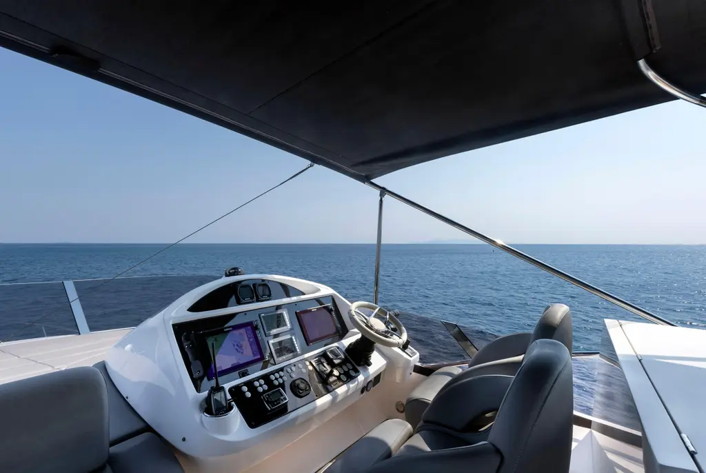 M/Y Corazon De Leon 2016 Sunseeker Manhattan 65 Yacht For Sale in Athens M/Y Corazon De Leon 2016 Sunseeker Manhattan 65 Yacht For Sale in Athens