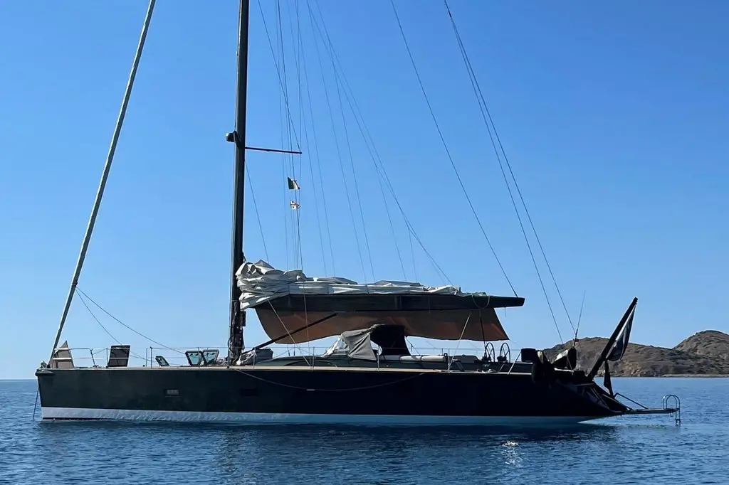 Kalao 2003 Maxi Dolphin 65 Yacht For Sale in Port-Saint-Louis-du-Rh?ne 13 Kalao 2003 Maxi Dolphin 65 Yacht For Sale in Port-Saint-Louis-du-Rh?ne 13