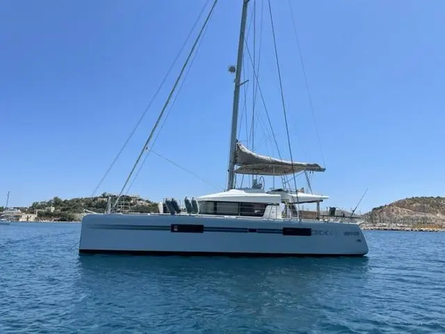 Mojito 2016 Lagoon 52 F Yacht For Sale in Freeport 
