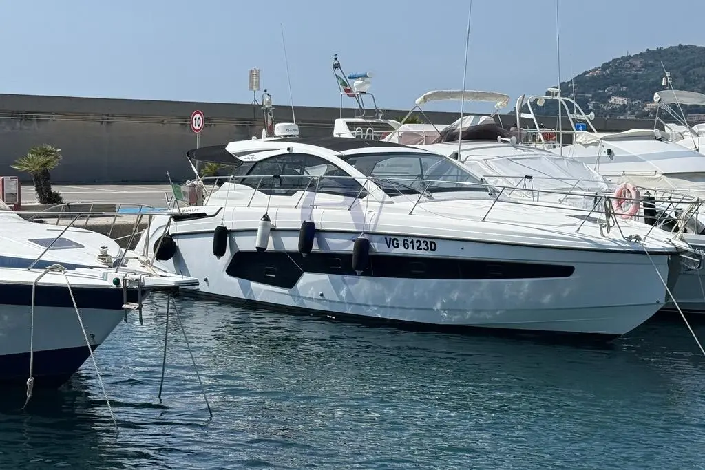 M 2019 Azimut Atlantis 45 Yacht For Sale in Imperia IT-IM M 2019 Azimut Atlantis 45 Yacht For Sale in Imperia IT-IM