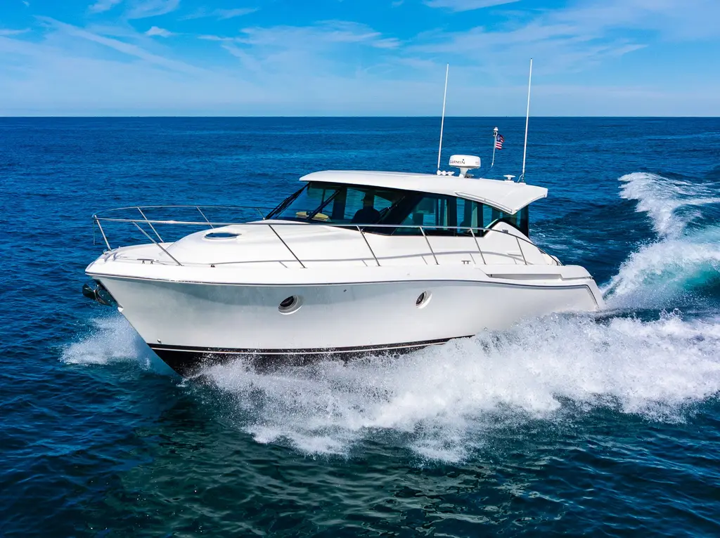 2022 Tiara Yachts C39 Coupe Yacht For Sale in South Haven MI 2022 Tiara Yachts C39 Coupe Yacht For Sale in South Haven MI