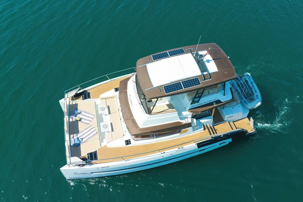 Sierra 2020 Bali 4.3 MY Yacht For Sale in Sukošan Sierra 2020 Bali 4.3 MY Yacht For Sale in Sukošan