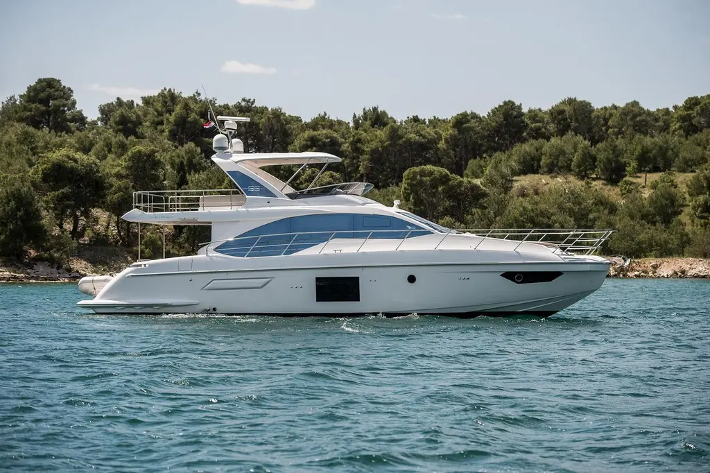 MAWI 2019 Azimut FLY 55 Yacht For Sale in Sibenik MAWI 2019 Azimut FLY 55 Yacht For Sale in Sibenik