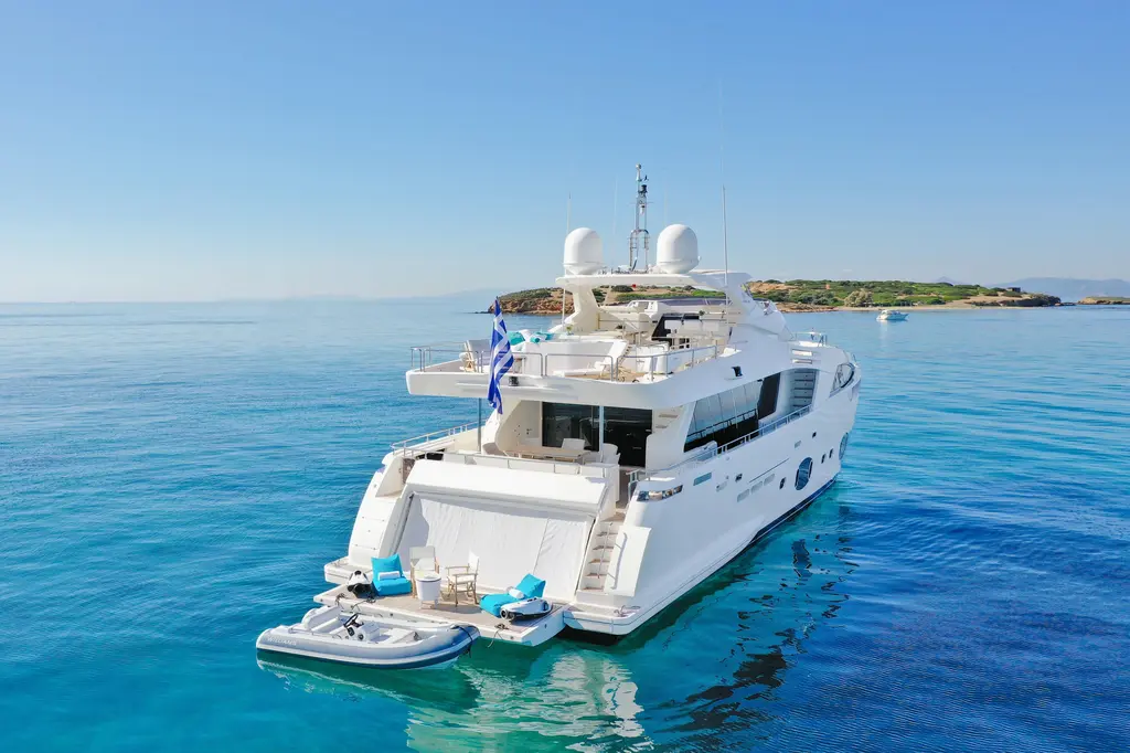 2012 Custom Line Custom Line 100 Yacht For Sale in Athens 2012 Custom Line Custom Line 100 Yacht For Sale in Athens