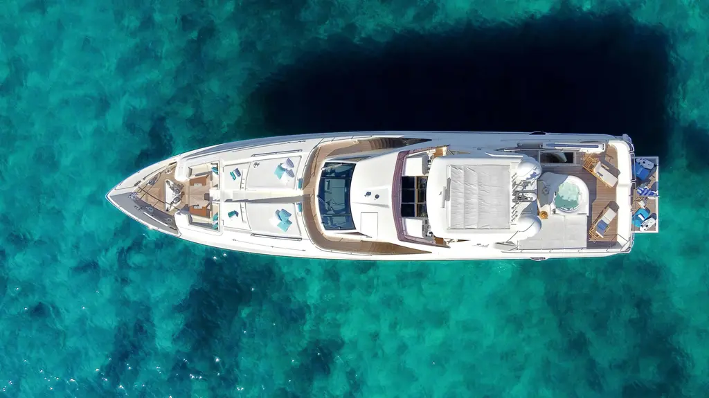 2012 Custom Line Custom Line 100 Yacht For Sale in Athens 2012 Custom Line Custom Line 100 Yacht For Sale in Athens