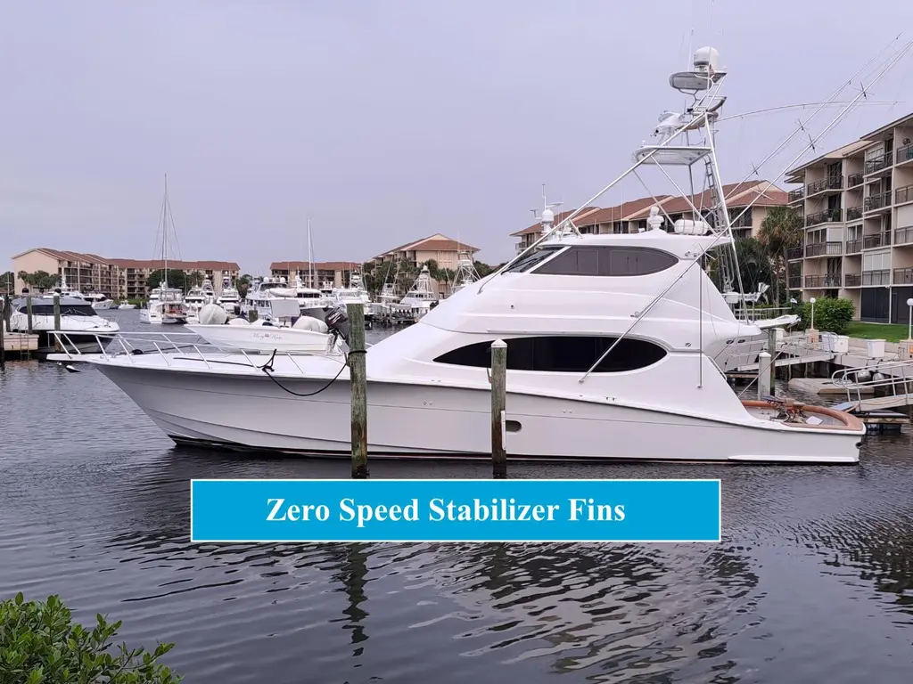MARY ROSE 2006 Hatteras 68 Convertible Yacht For Sale in Fort Lauderdale FL MARY ROSE 2006 Hatteras 68 Convertible Yacht For Sale in Fort Lauderdale FL