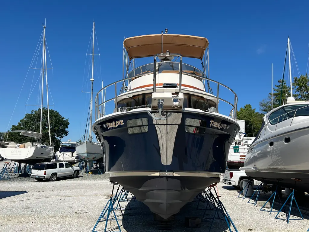 TERU LOVE 2022 Ranger Tugs R-43 CB Yacht For Sale in New Bern NC TERU LOVE 2022 Ranger Tugs R-43 CB Yacht For Sale in New Bern NC