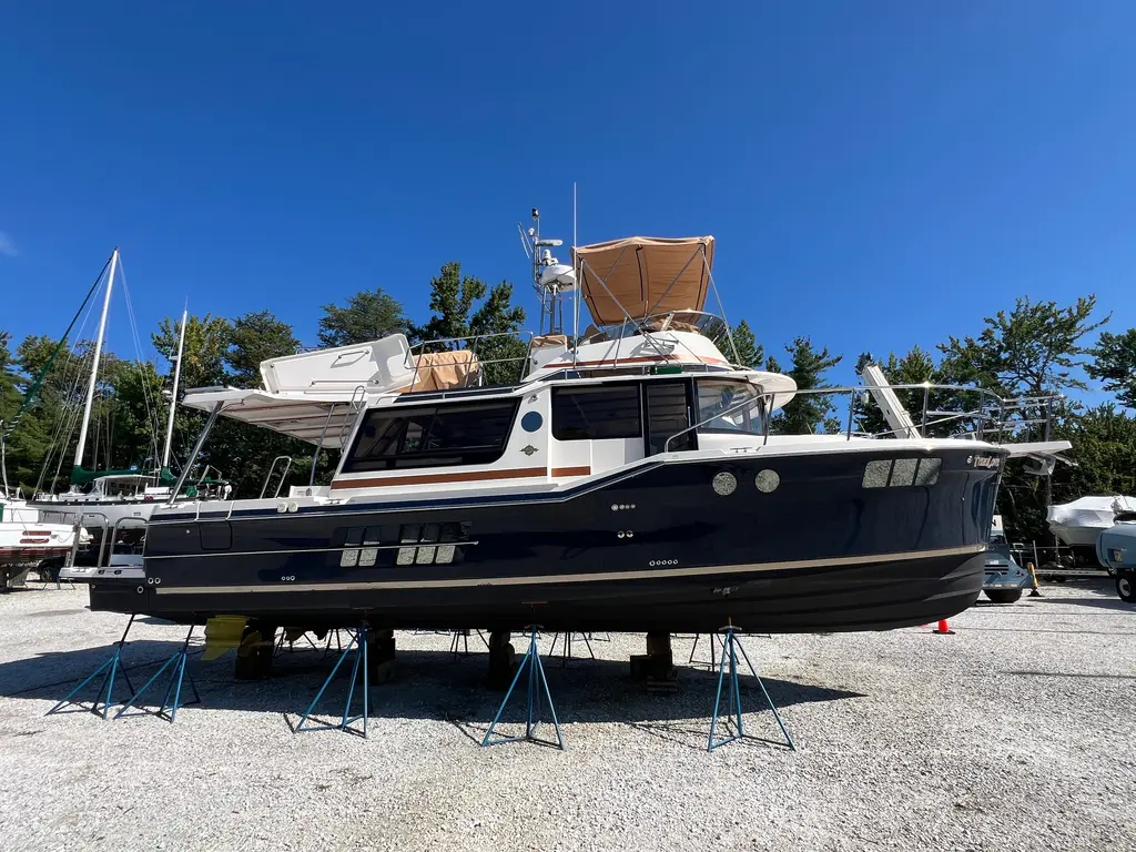TERU LOVE 2022 Ranger Tugs R-43 CB Yacht For Sale in New Bern NC TERU LOVE 2022 Ranger Tugs R-43 CB Yacht For Sale in New Bern NC