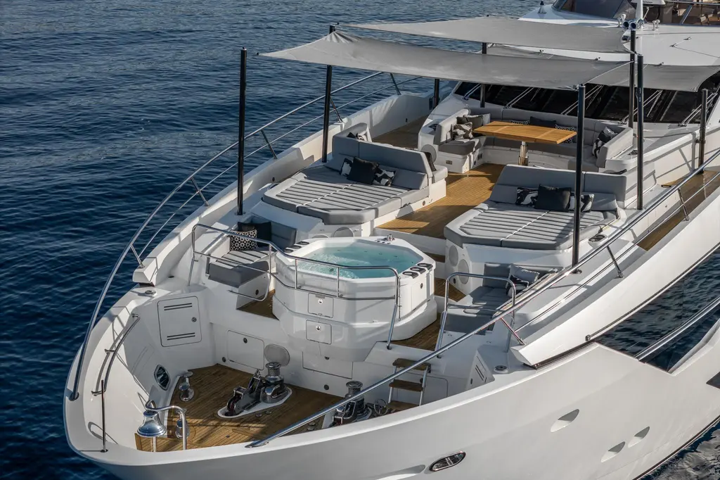 NOROADER 2020 Sunseeker 116 Yacht Yacht For Sale in Cannes NOROADER 2020 Sunseeker 116 Yacht Yacht For Sale in Cannes