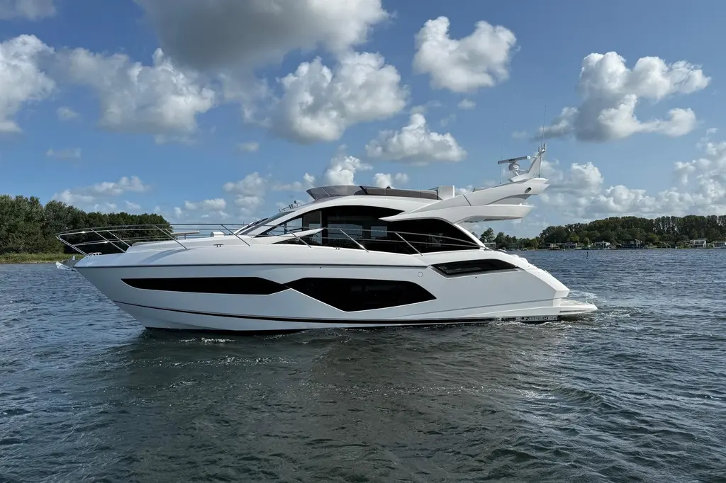 2024 Sunseeker Manhattan 55 Yacht For Sale in Kamperland 2024 Sunseeker Manhattan 55 Yacht For Sale in Kamperland