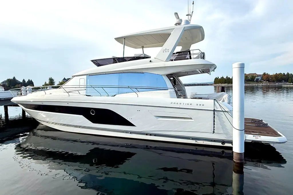 Freiheit 2020 Prestige 590 Yacht For Sale in Bay Harbor MI Freiheit 2020 Prestige 590 Yacht For Sale in Bay Harbor MI