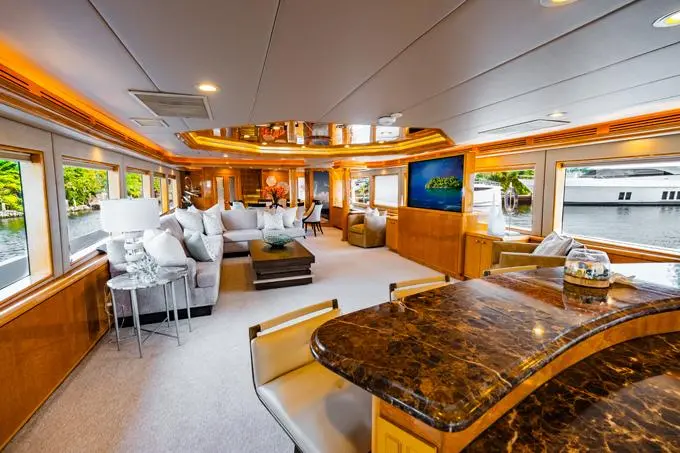 LONE STAR 1995 Hatteras 130 Motor Yacht Yacht For Sale in Fort Lauderdale FL