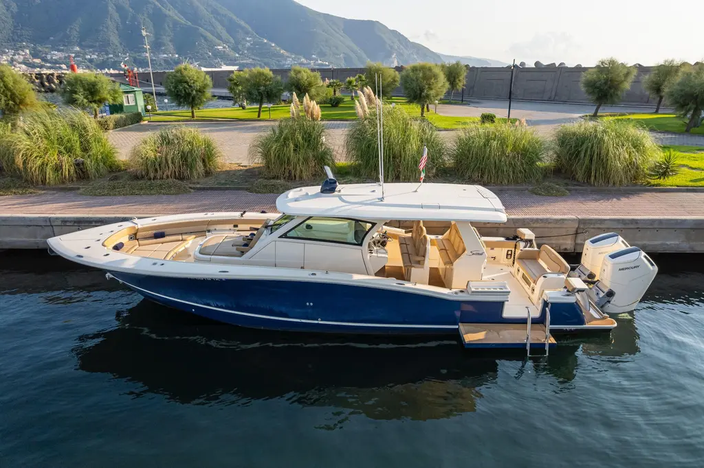 2023 Scout 425 LXF Yacht For Sale in Fort Lauderdale FL 2023 Scout 425 LXF Yacht For Sale in Fort Lauderdale FL