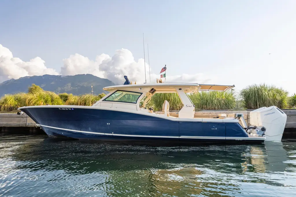 2023 Scout 425 LXF Yacht For Sale in Fort Lauderdale FL 2023 Scout 425 LXF Yacht For Sale in Fort Lauderdale FL