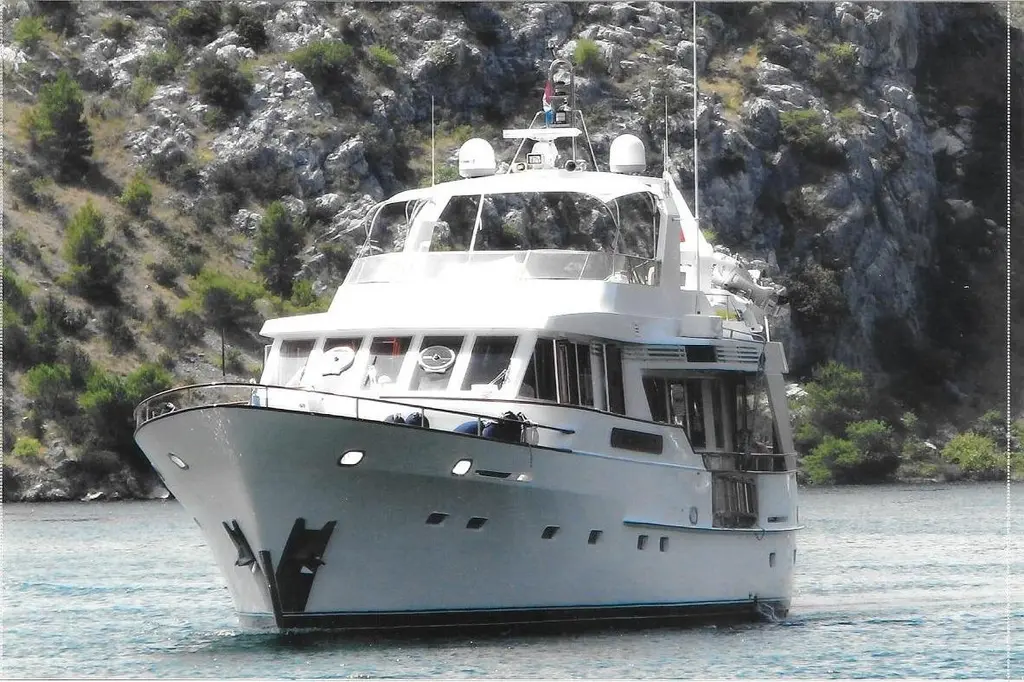 Rex Aquila 1988 Lowland TSMY Yacht For Sale in Antibes Rex Aquila 1988 Lowland TSMY Yacht For Sale in Antibes
