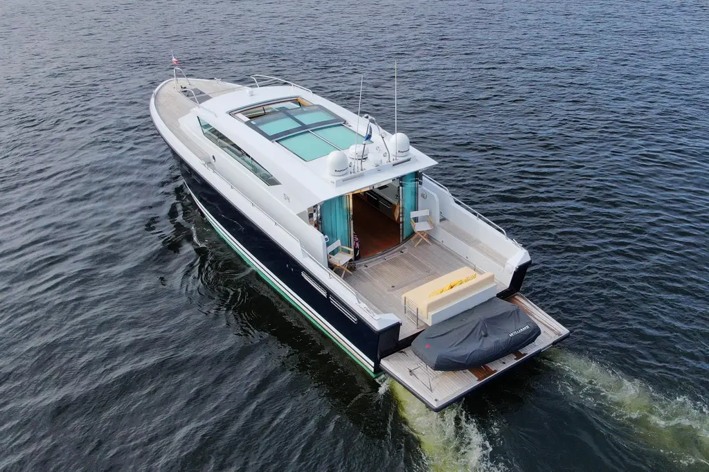 2011 Delta Powerboats 54 Carbon IPS Yacht For Sale in Stockholm 2011 Delta Powerboats 54 Carbon IPS Yacht For Sale in Stockholm
