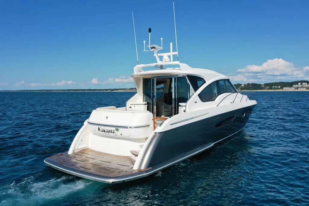 2014 Tiara Yachts 5800 Sovran Yacht For Sale in Holland MI 2014 Tiara Yachts 5800 Sovran Yacht For Sale in Holland MI