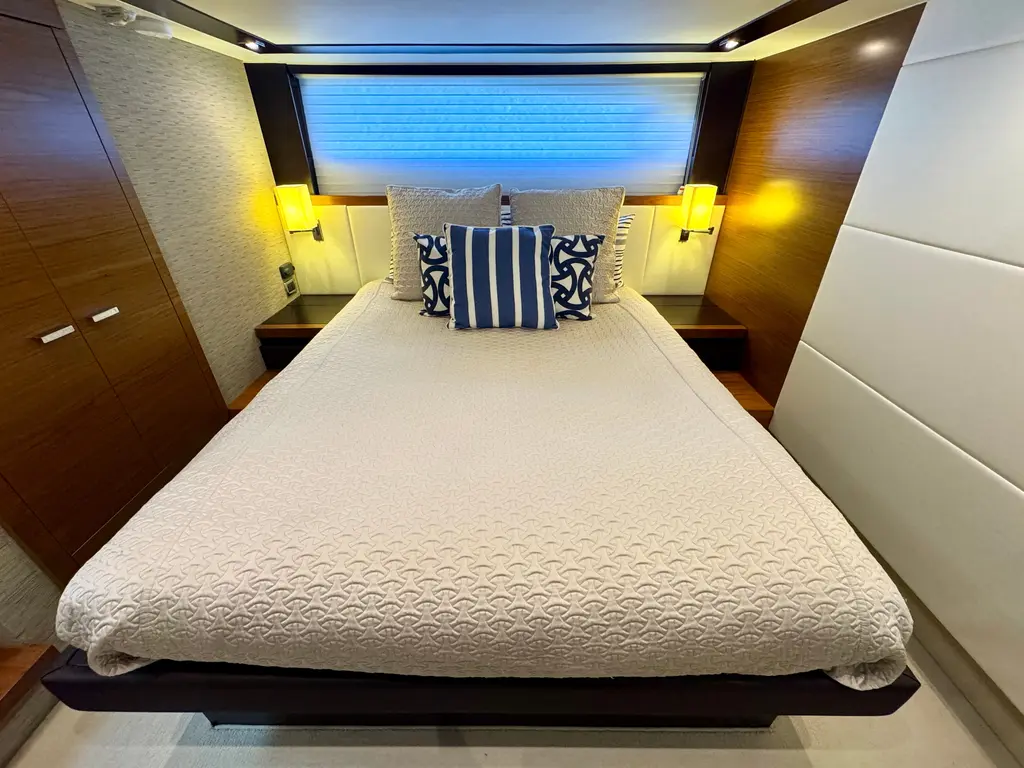 SNEEZY 2017 Tiara Yachts C53 Coupe Yacht For Sale in Grand Haven MI SNEEZY 2017 Tiara Yachts C53 Coupe Yacht For Sale in Grand Haven MI