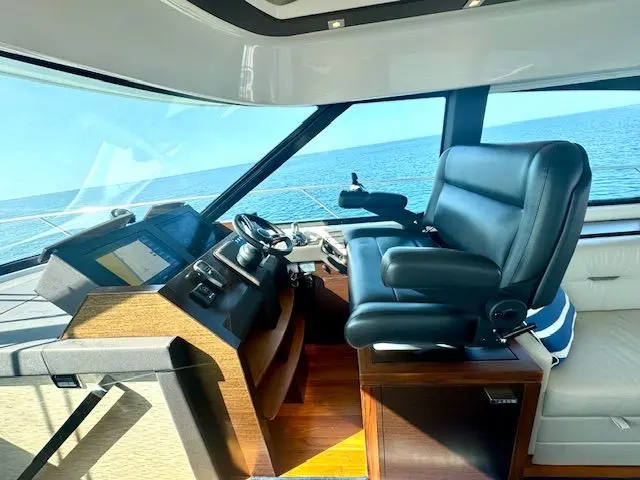 SNEEZY 2017 Tiara Yachts C53 Coupe Yacht For Sale in Grand Haven MI SNEEZY 2017 Tiara Yachts C53 Coupe Yacht For Sale in Grand Haven MI