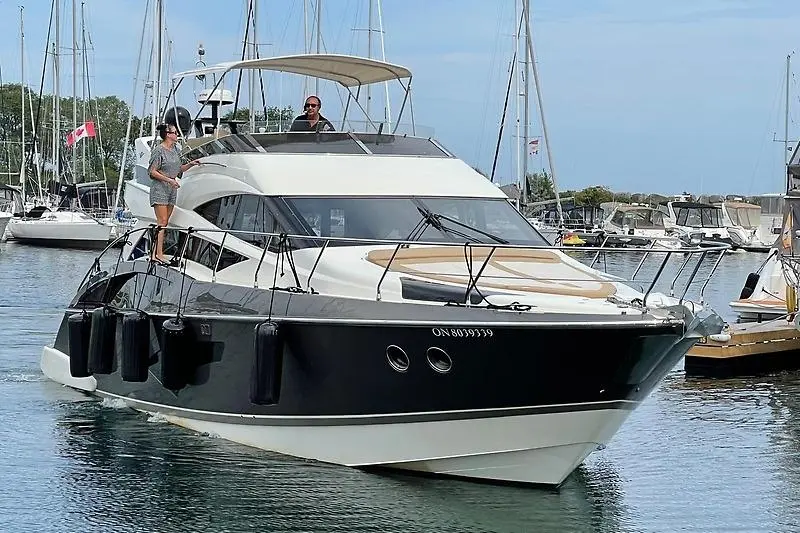 2012 Marquis 500 Sport Bridge Yacht For Sale in Port Credit ON 2012 Marquis 500 Sport Bridge Yacht For Sale in Port Credit ON