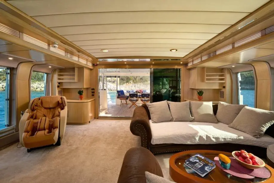 1992 Posillipo Technema 82 Yacht For Sale in Split 1992 Posillipo Technema 82 Yacht For Sale in Split
