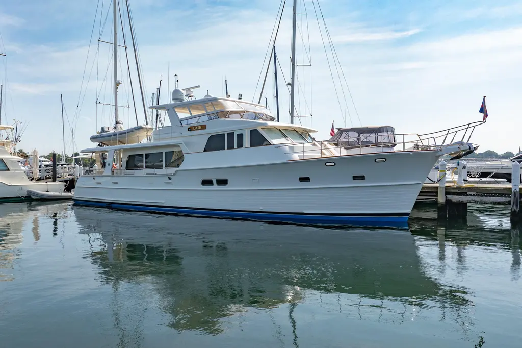 DASH 2016 Grand Banks 72 Aleutian RP Yacht For Sale in Newport RI DASH 2016 Grand Banks 72 Aleutian RP Yacht For Sale in Newport RI