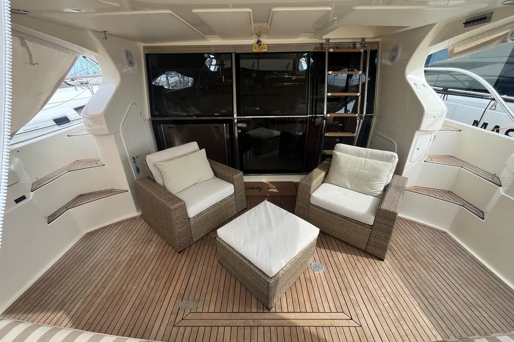 2001 Ferretti Yachts 620 Yacht For Sale in Pescara IT-PE 2001 Ferretti Yachts 620 Yacht For Sale in Pescara IT-PE