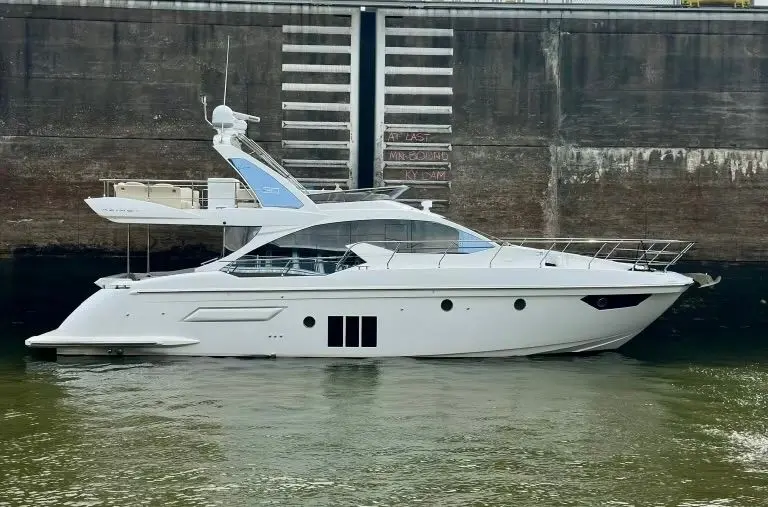 At Last 2017 Azimut 50 fly Yacht For Sale in Stillwater MN At Last 2017 Azimut 50 fly Yacht For Sale in Stillwater MN