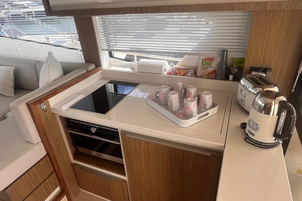 2020 S520 Yacht For Sale in Antibes 2020 S520 Yacht For Sale in Antibes