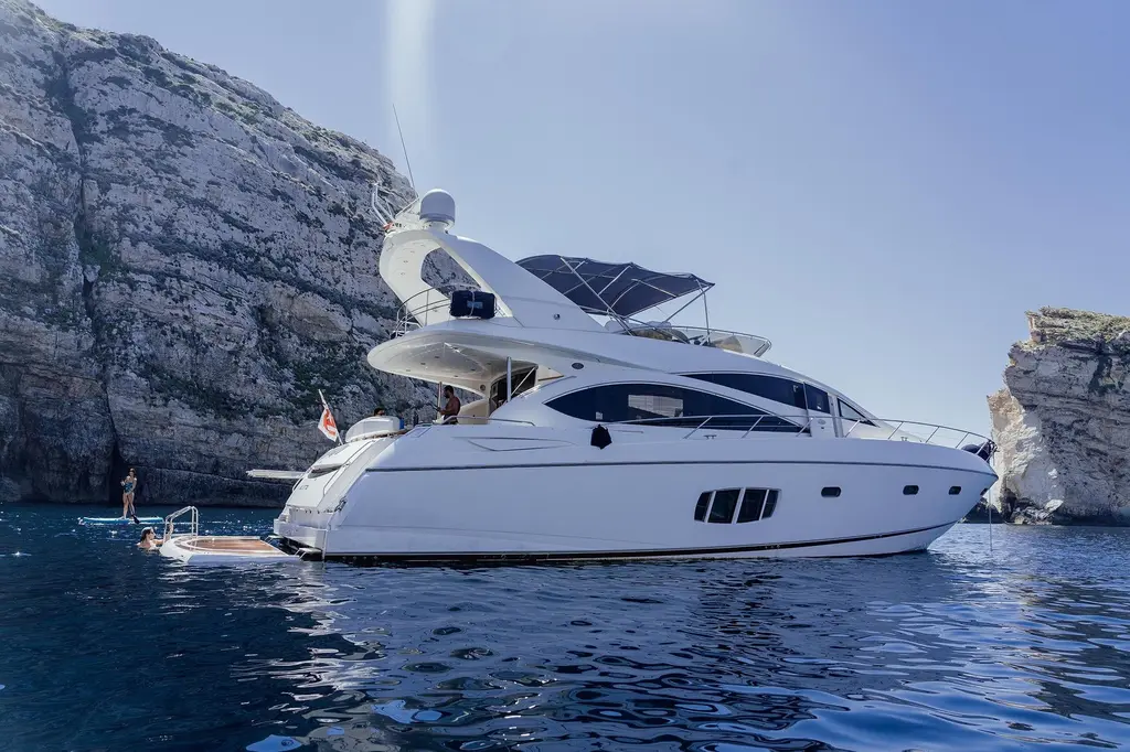 2008 Sunseeker Manhattan 70 Yacht For Sale in Gibraltar 2008 Sunseeker Manhattan 70 Yacht For Sale in Gibraltar
