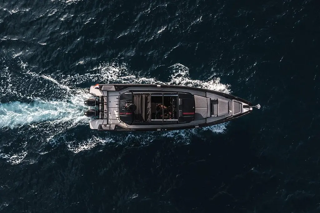 LA PERLE NOIRE 2023 Brabus Shadow 900 XC Yacht For Sale in Beaulieu-sur-Mer LA PERLE NOIRE 2023 Brabus Shadow 900 XC Yacht For Sale in Beaulieu-sur-Mer